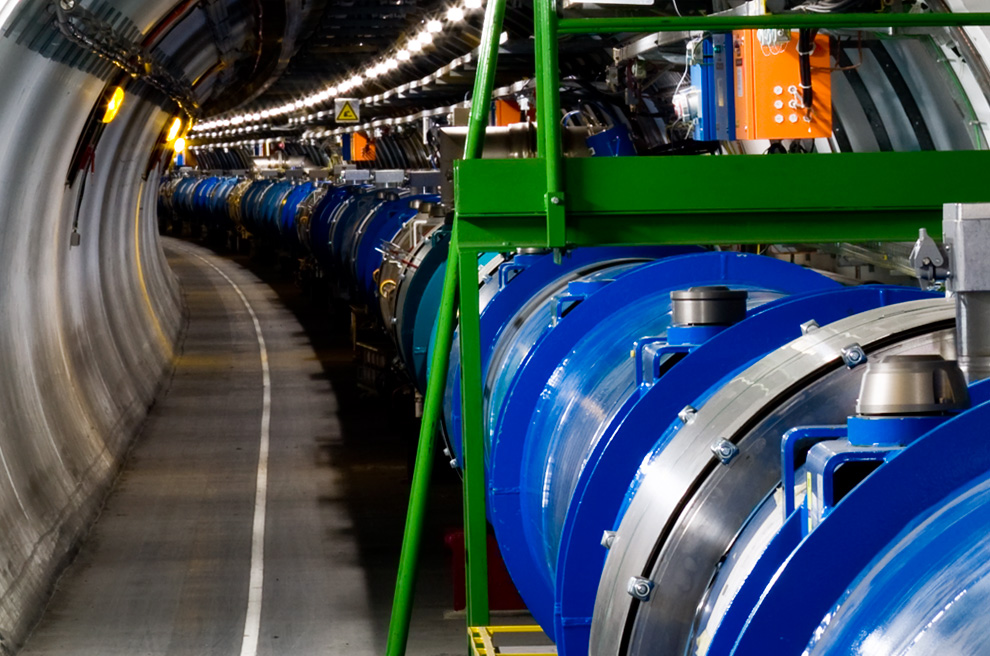 Arc section with FODO cells in the LHC